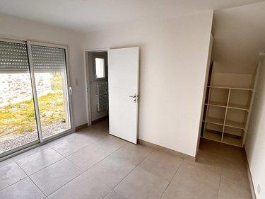 Maison à louer à Guer dans le Morbihan (56380), ref : 56046-L223