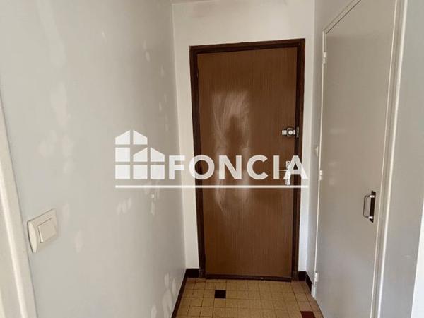 Location Appartement 2 pièces 46.56 m² - 2 RUE DES BATELIERS La Voulte Sur Rhone 07800