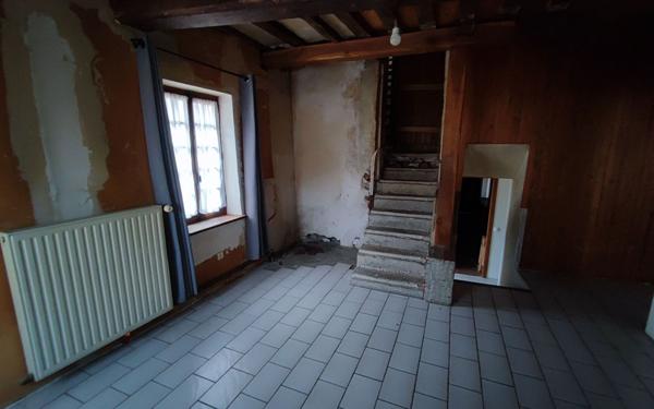 Maison à vendre    5 pièces •  Essômes-sur-Marne