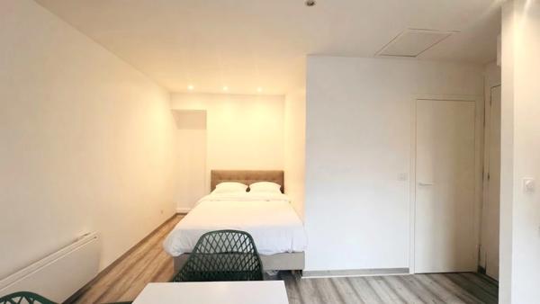 QUIMPER (29) - Centre-ville- Studio meublé de 22 m² habitable