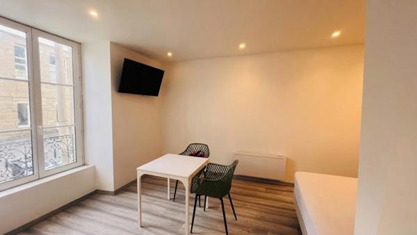 QUIMPER (29) - Centre-ville- Studio meublé de 22 m² habitable