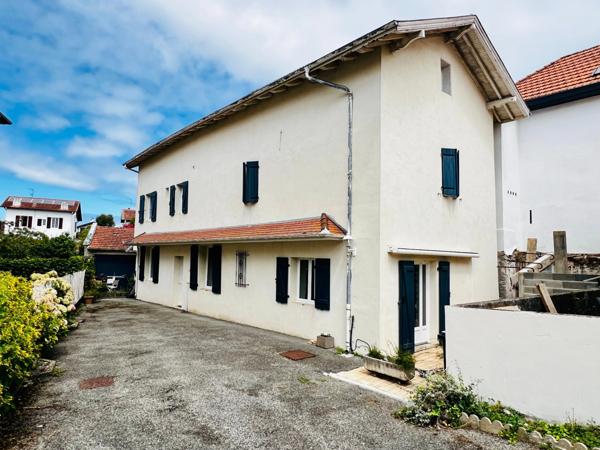 BAYONNE QUARTIER DES ARÈNES GRANDE MAISON FAMILIALE DE 211 m²