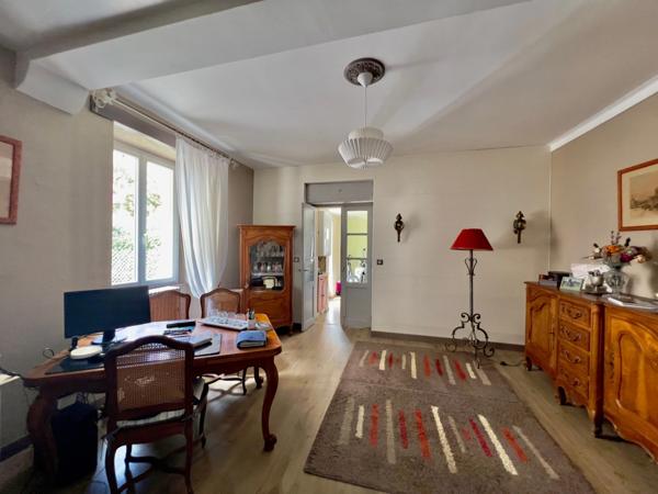 BAYONNE QUARTIER DES ARÈNES GRANDE MAISON FAMILIALE DE 211 m²