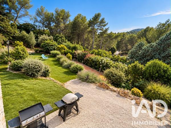 Maison à vendre 6 pièces 232 m² Aubagne