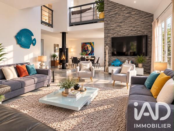 Maison à vendre 6 pièces 232 m² Aubagne