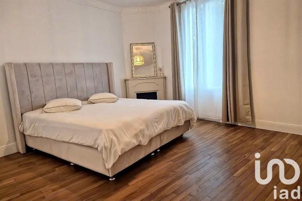 Maison traditionnelle 6 pièces de 120 m² à Mitry-Mory (77290)