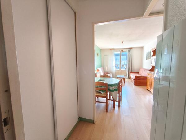 04400 BARCELONNETTE Studio meublé exposition sud Résidence La Cayolle