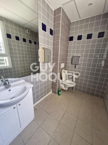 Immeuble MARSEILLE 13014 ? SAINTE-MARTHE Idéal investisseur ? Local 285 m² avec fort potentiel + terrain 406 m² + surélévation possible