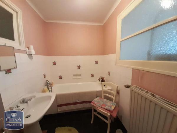 Maison à vendre 5 pièces 159m² Aiglemont (08090)