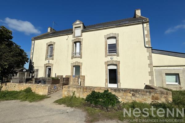 A vendre - Maison rénovée en deux logements à ERDEVEN