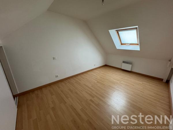 A vendre - Maison rénovée en deux logements à ERDEVEN