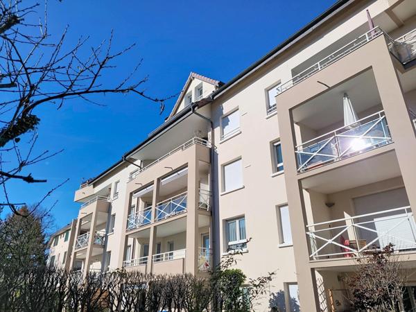 Annecy, appartement de 86 m2 avec terrasse et balcon