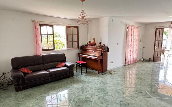 Maison à vendre    4 pièces •  Saint-André