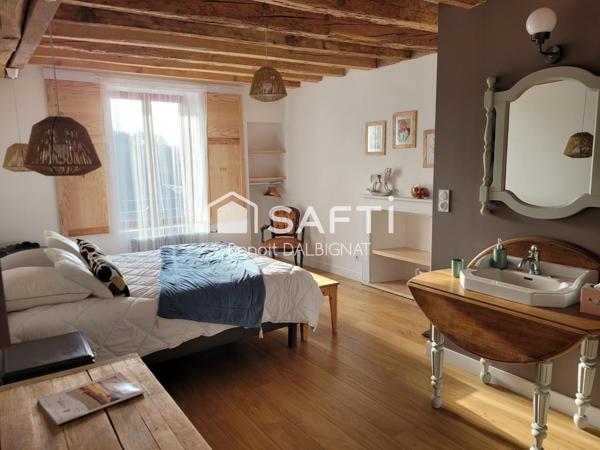 Magnifique restauration pour cette belle propriété proche de Chinon