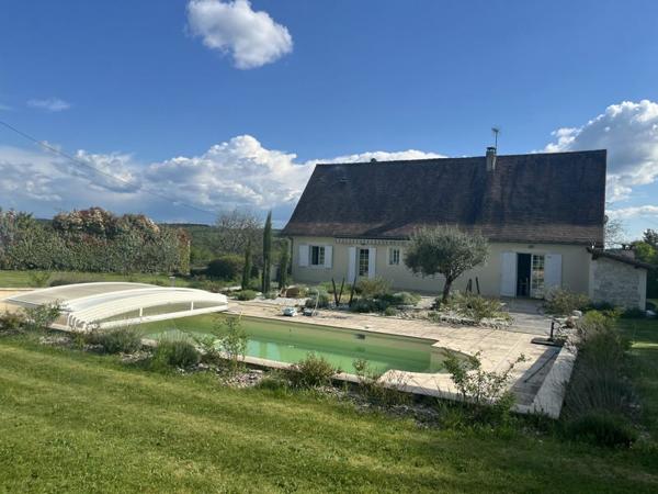 Maison à vendre |  Eyliac |  10 pièces | 181 m²