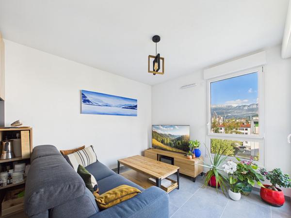 ANNECY - APPARTEMENT T3 AVEC GARAGE