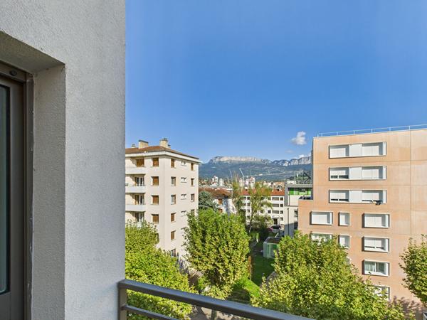 ANNECY - APPARTEMENT T3 AVEC GARAGE