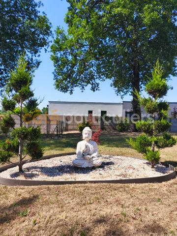 Vente
                Maison73 m² - 4 Pièces -
                    MONT DE MARSAN (40000)