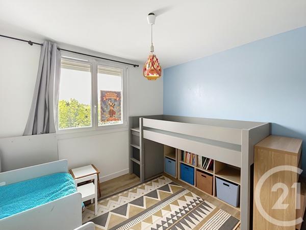 Appartement T4 à vendre  4 pièces - 72,50 m 2   BORDEAUX  - 33