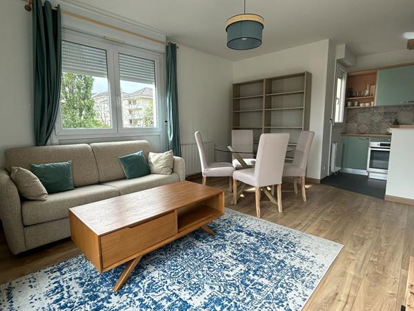 Appartement meublé Noisy Le Grand 3 pièce(s) 51.34 m2 + balcon + cave + parking