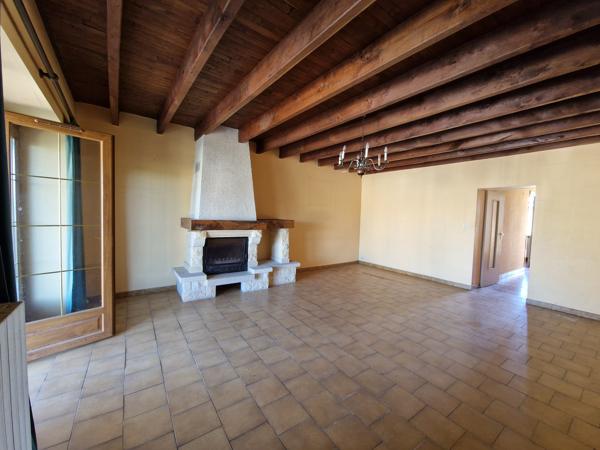 Maison à vendre à Garat (16410) - Charente