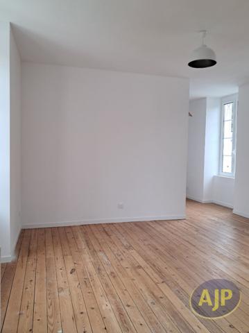 Location appartement Pons : 560 € - AJP Immobilier Pons