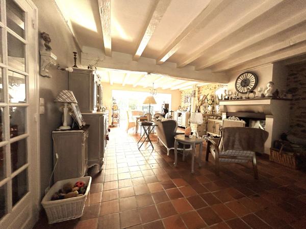 Boissy-le-Châtel (77169) Maison briarde avec chambres au rez-de-chaussée