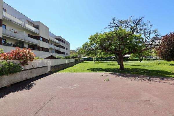 Appartement Noisy Le Grand 4 pièce(s) 120.90 m2