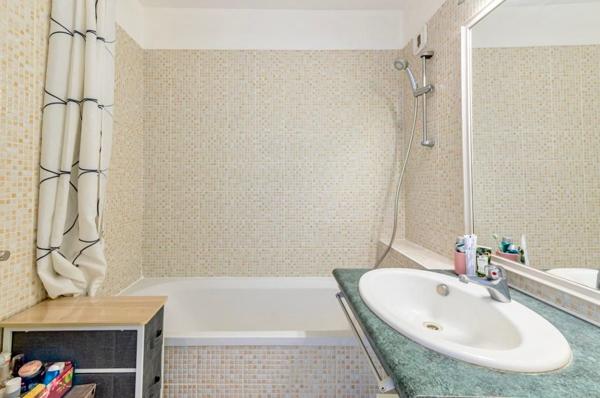 Appartement Noisy Le Grand 4 pièce(s) 120.90 m2