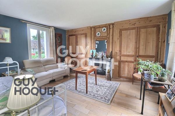 Charmante maison de caractère en briques à 10 minutes de Bernay, sur grand terrain arboré