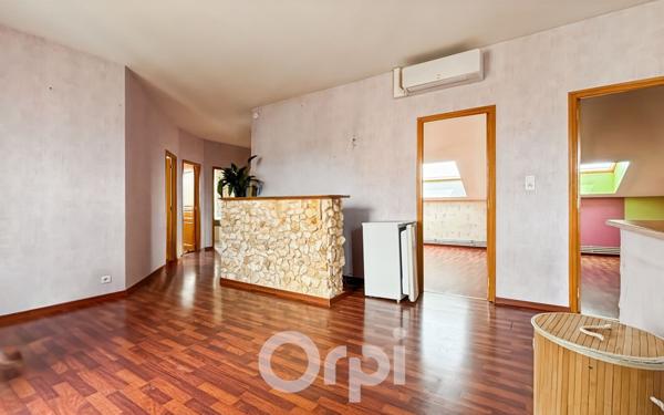 Immeuble à vendre    5 pièces • 398 m2 Limoges