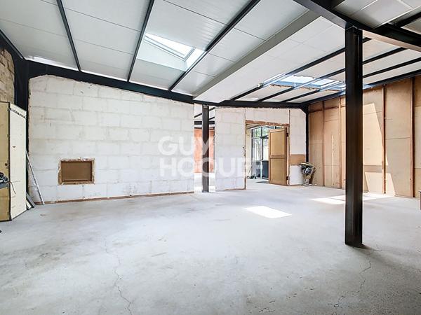 Local d'activité Crepy En Valois 1 pièce(s) 167 m2