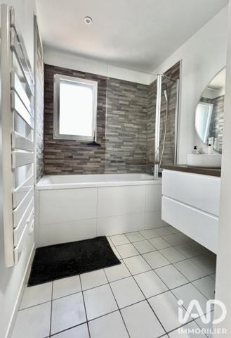 Maison à vendre 6 pièces 112 m² Aigrefeuille-d'Aunis