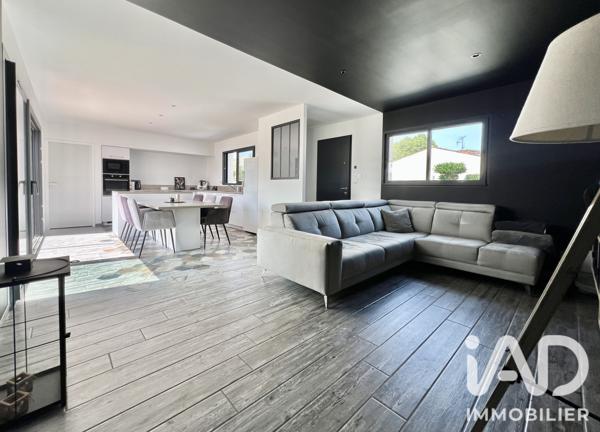 Maison à vendre 6 pièces 112 m² Aigrefeuille-d'Aunis