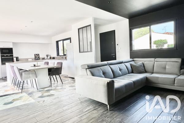 Maison à vendre 6 pièces 112 m² Aigrefeuille-d'Aunis