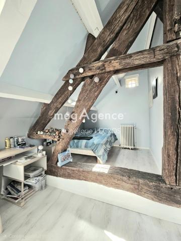 Maison à ALENCON, 61000 - 6 pièces 130m²