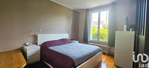 Maison traditionnelle 7 pièces de 120 m² à Deuil-la-Barre (95170)