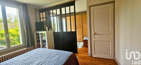 Maison traditionnelle 7 pièces de 120 m² à Deuil-la-Barre (95170)