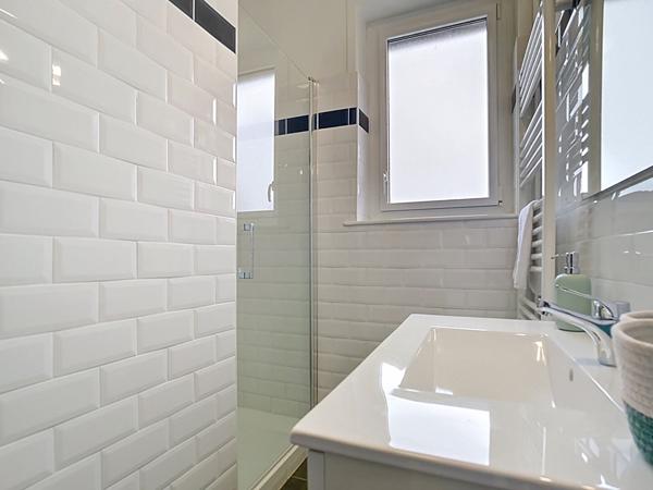 Appartement T3 meublé de 69m2 avec garage en hyper centre de Brive-la-Gaillarde