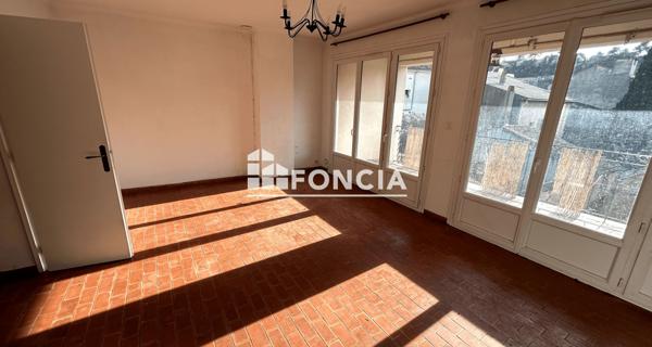 À vendre Appartement 4 pièces 93 m² - Orange 84100