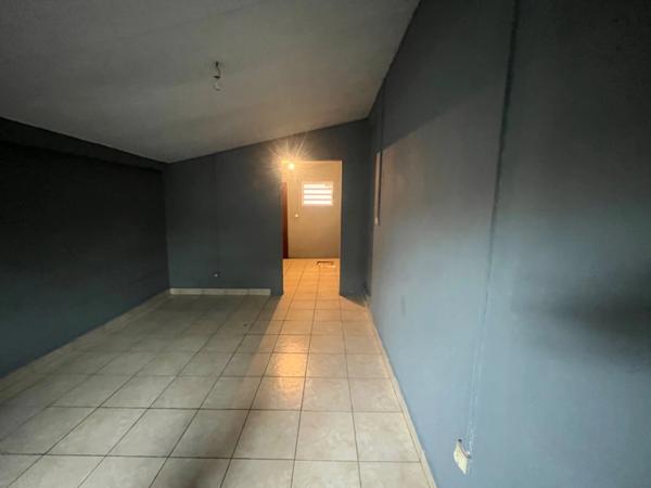 Maison à vendre 5 pièces KOUROU (973)