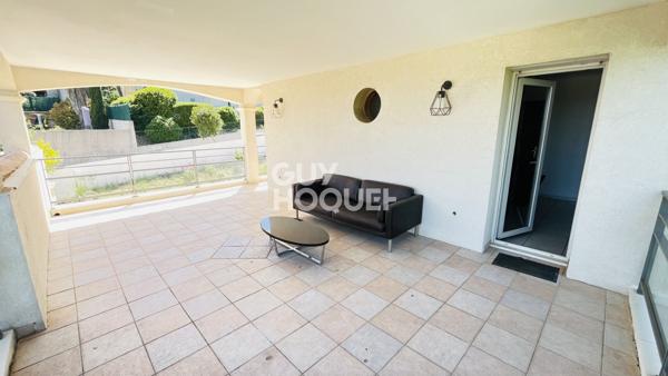 Maison Juvignac 8 pièce(s) avec piscine donnant sur  le golf