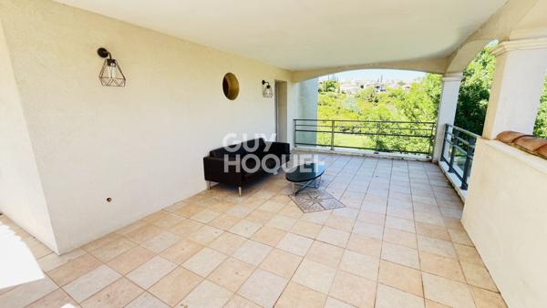 Maison Juvignac 8 pièce(s) avec piscine donnant sur le golf