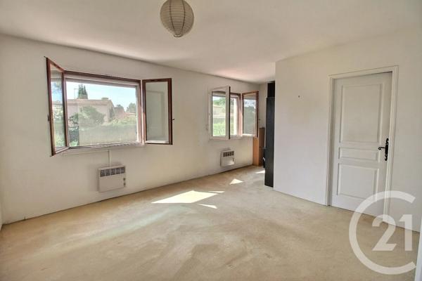 Maison à vendre  6 pièces - 163 m 2   VALBONNE  - 06