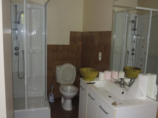 À vendre - Maison individuelle, 6 pièces située à Villefranche-de-Rouergue (12200)