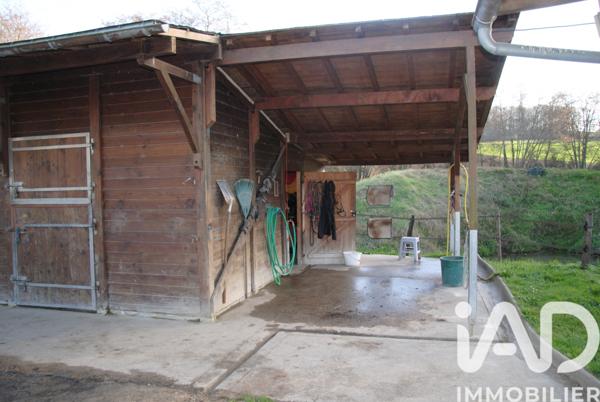 Maison à vendre 15 pièces 479 m² Ambrus