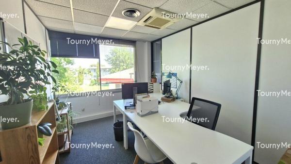 IMMEUBLE DE BUREAUX A VENDRE - MERIGNAC
