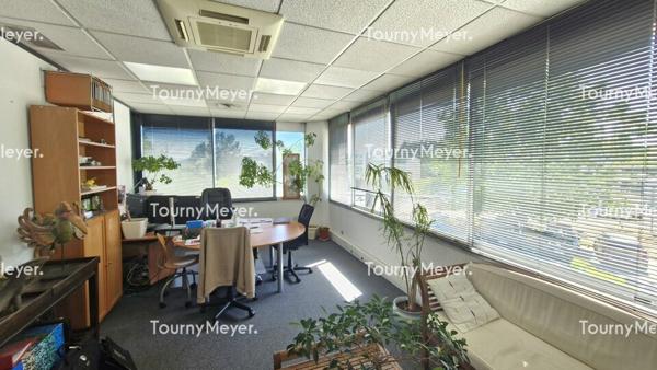 IMMEUBLE DE BUREAUX A VENDRE - MERIGNAC