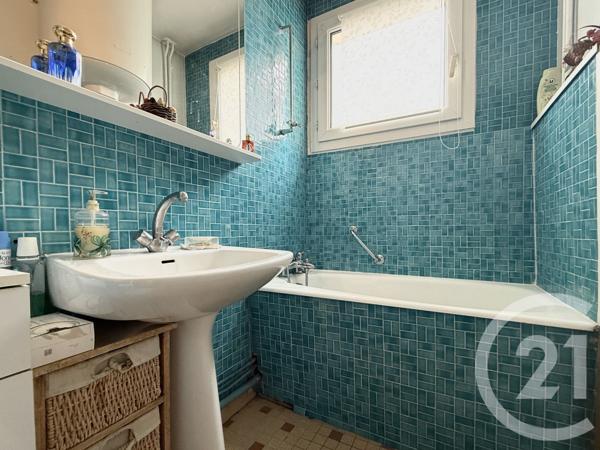 Appartement F3 à vendre  3 pièces - 56,18 m2 LE PORT MARLY - 78