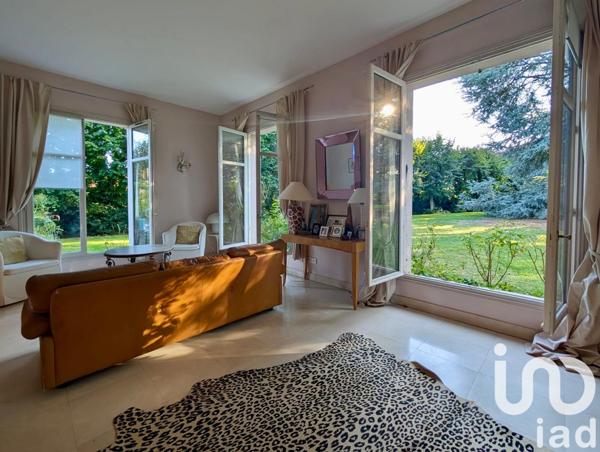Maison à vendre 8 pièces 350 m² Montfort-l'Amaury